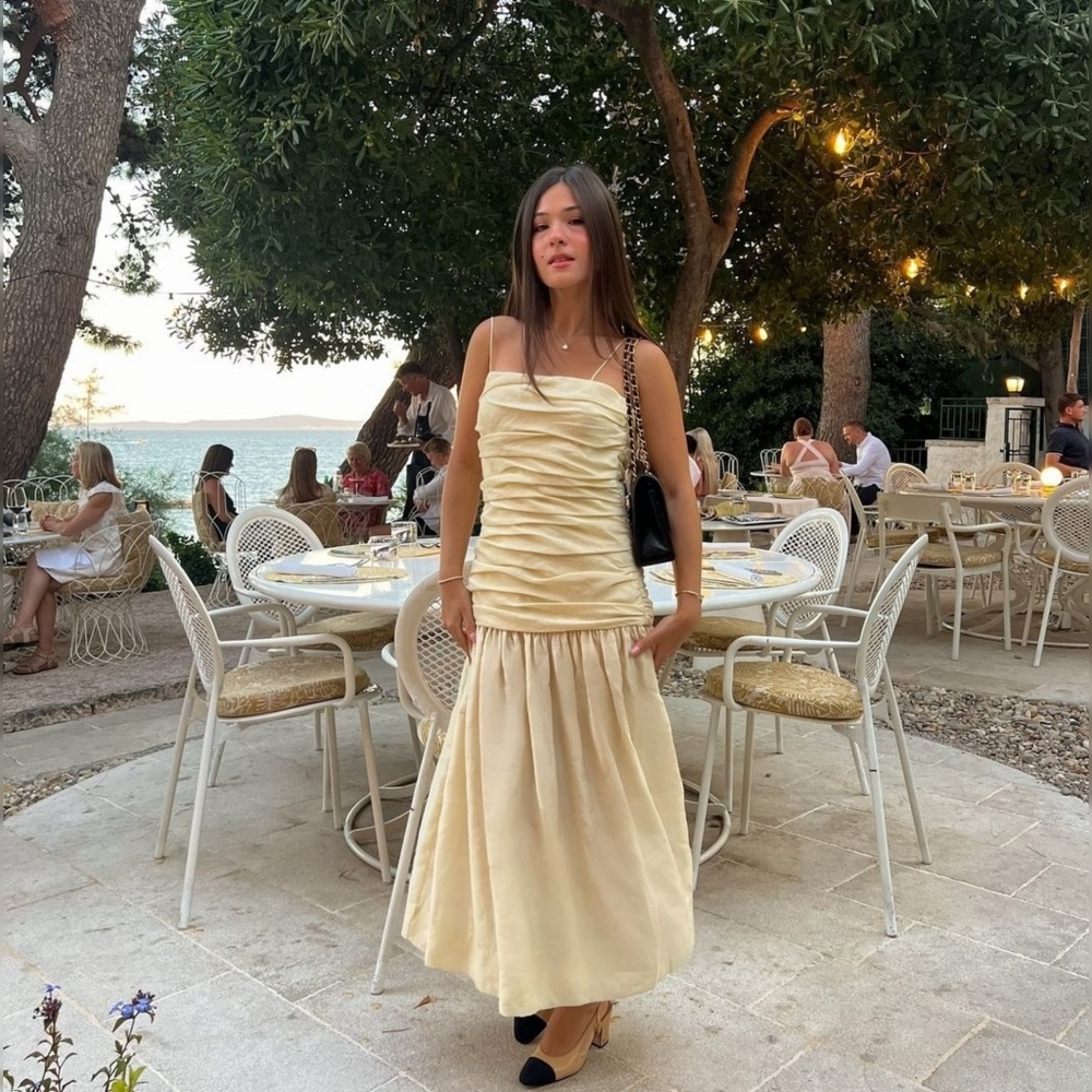 Elegant Cream Strapless Dress